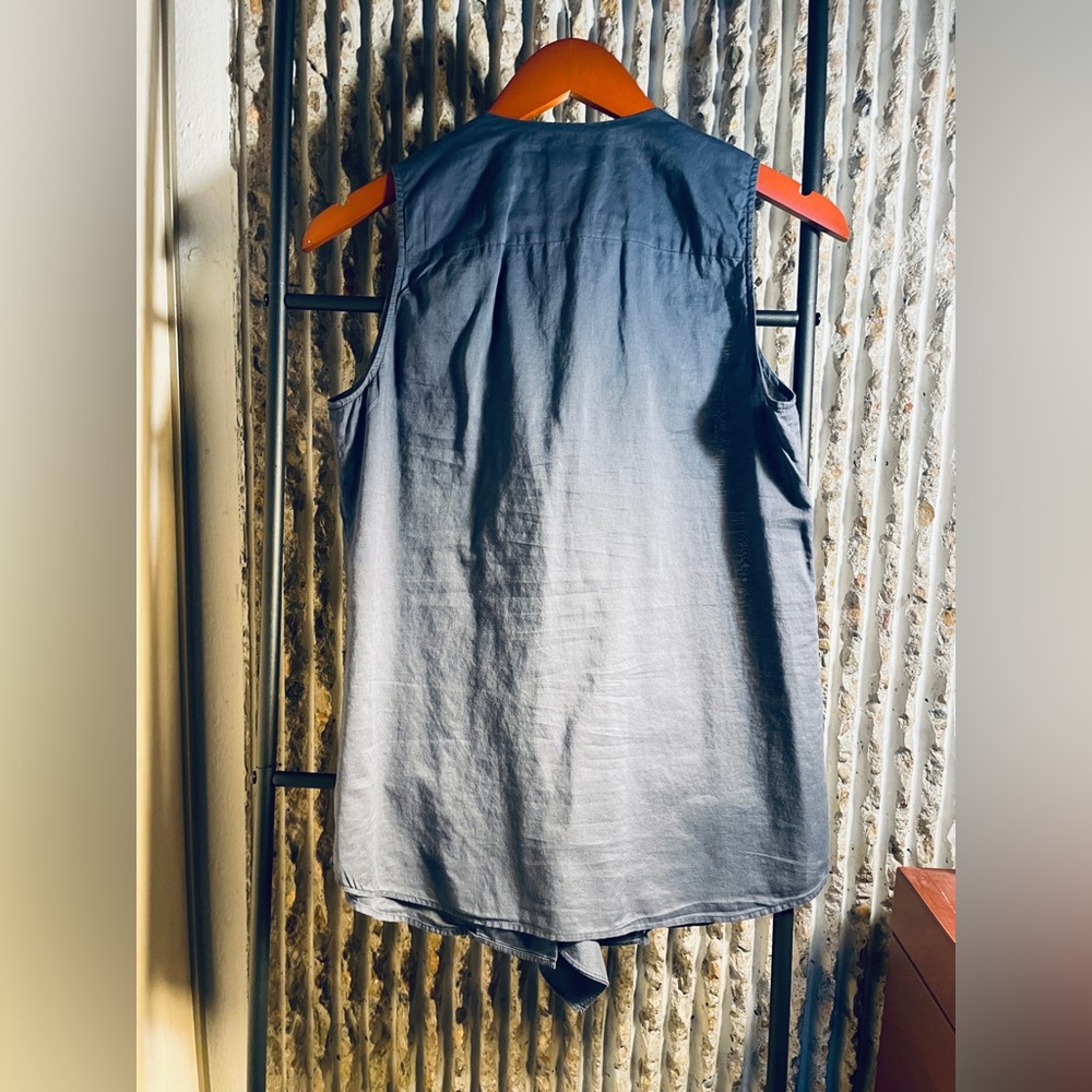 Theory Jastrid Lawn Ruffled Cotton Top in Steel Grey/Blue - Women’s Small - Picture 6 of 10